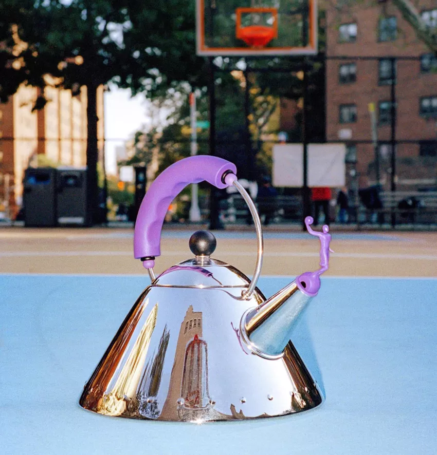 Alessi 3909 By Virgil Abloh Fluitketel 4 Alessi 3909 By Virgil Abloh Fluitketel - Afbeelding 2