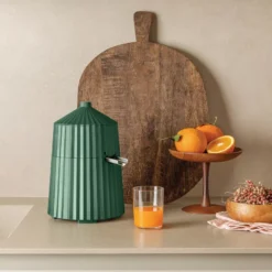 Alessi Plissé Juicer Citruspers Groen -Flinders x886x886 alessi pliss juicer citruspers10.jpg.pagespeed.ic .35ujHh DMG 2
