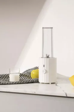 Alessi Plissé Personal Blender Groen -Flinders x886x886 alessi pliss personal blender4.jpg.pagespeed.ic .GlY5K9t w