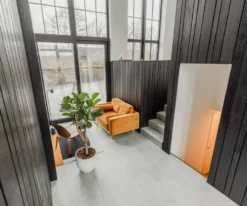 Normann Copenhagen My Chair Fauteuil Walnoot -Flinders x886x886 binnenkijker woonark amsterdam 3.jpg.pagespeed.ic .2rU89 Wpvv