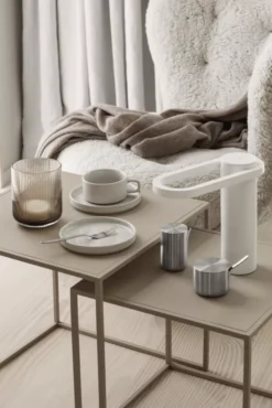 Blomus Hoop Tafellamp LED Oplaadbaar Wit -Flinders x886x886 blomus hoop tafellamp1.jpg.pagespeed.ic .je4spn30o2