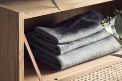 Bolia Cana Ladekast Large Naturel Geolied Eiken 11 Bolia Cana Ladekast Large Naturel Geolied Eiken -Flinders x886x886 bolia cana dressoir small4.jpeg.pagespeed.ic .dR9T uS8ez