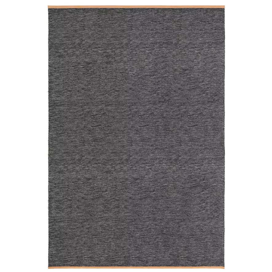 Design House Stockholm Björk Vloerkleed Extra Large Donkergrijs 3 Design House Stockholm Björk Vloerkleed Extra Large Donkergrijs