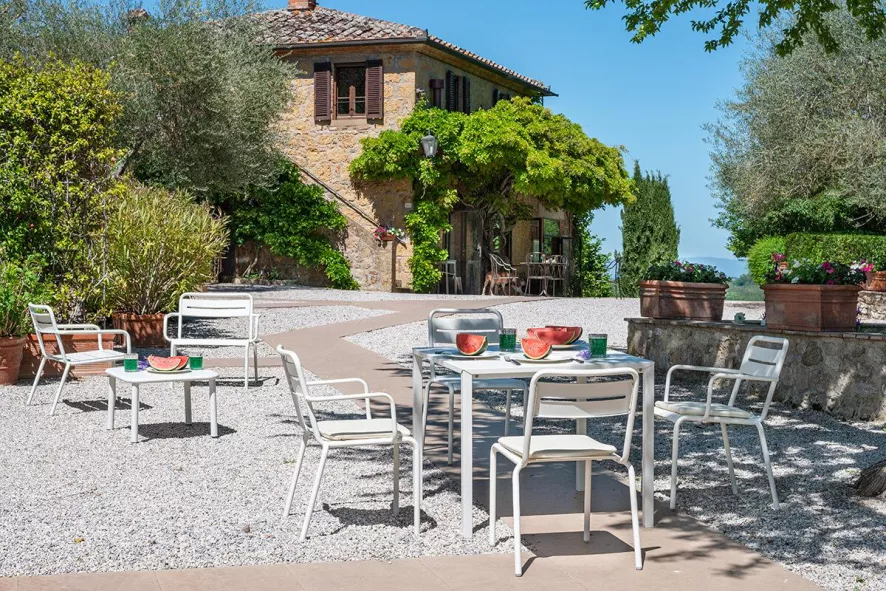 Emu Star Tuinstoel Met Armleuningen Maple Rood 22 Emu Star Tuinstoel Met Armleuningen Maple Rood - Afbeelding 20