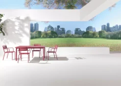 Emu Star Tuinstoel Met Armleuningen Maple Rood 30 Emu Star Tuinstoel Met Armleuningen Maple Rood -Flinders x886x886 emu star stoel met armleuning sfeer 3.jpg.pagespeed.ic .X5wF3l fT9