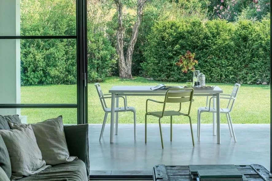 Emu Star Tuinstoel Met Armleuningen Maple Rood 19 Emu Star Tuinstoel Met Armleuningen Maple Rood - Afbeelding 17