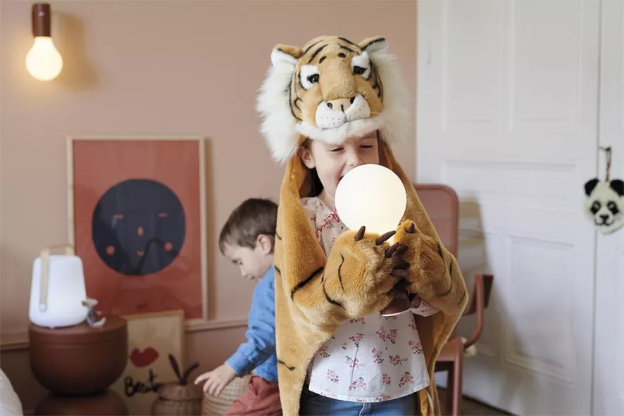 Fermob Luxembourg Schommelstoel Frosted Lemon 10 Fermob Luxembourg Schommelstoel Frosted Lemon - Afbeelding 8