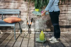 Fermob Luxembourg Tuinbank Met Rugleuning Willow Green -Flinders x886x886 fermob happy hours bijzettafel27.jpg.pagespeed.ic .I UQSrtac