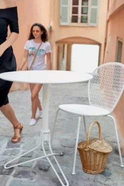 Fermob Lorette Tuinstoel Rosemary 29 Fermob Lorette Tuinstoel Rosemary -Flinders x886x886 fermob lorette tuinstoel6.jpg.pagespeed.ic .8jfOE8 PZt