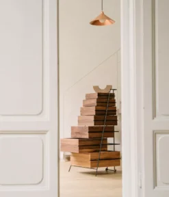 Frama Sutoa Ladekast Walnoot -Flinders x886x886 frama sutoa kast11.jpg.pagespeed.ic .LzsUk2EtEQ