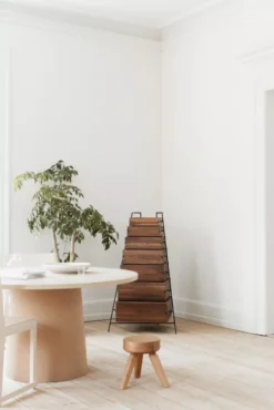 Frama Sutoa Ladekast Walnoot -Flinders x886x886 frama sutoa kast9.jpg.pagespeed.ic .ZoNAJqL6DI