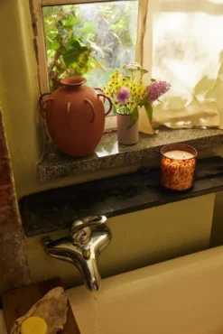 HKliving HK Objects Vaas Met Handvat Terracotta -Flinders x886x886 hkliving hk objects vaas met handvat terracotta7.jpg.pagespeed.ic .OowkweY0J7