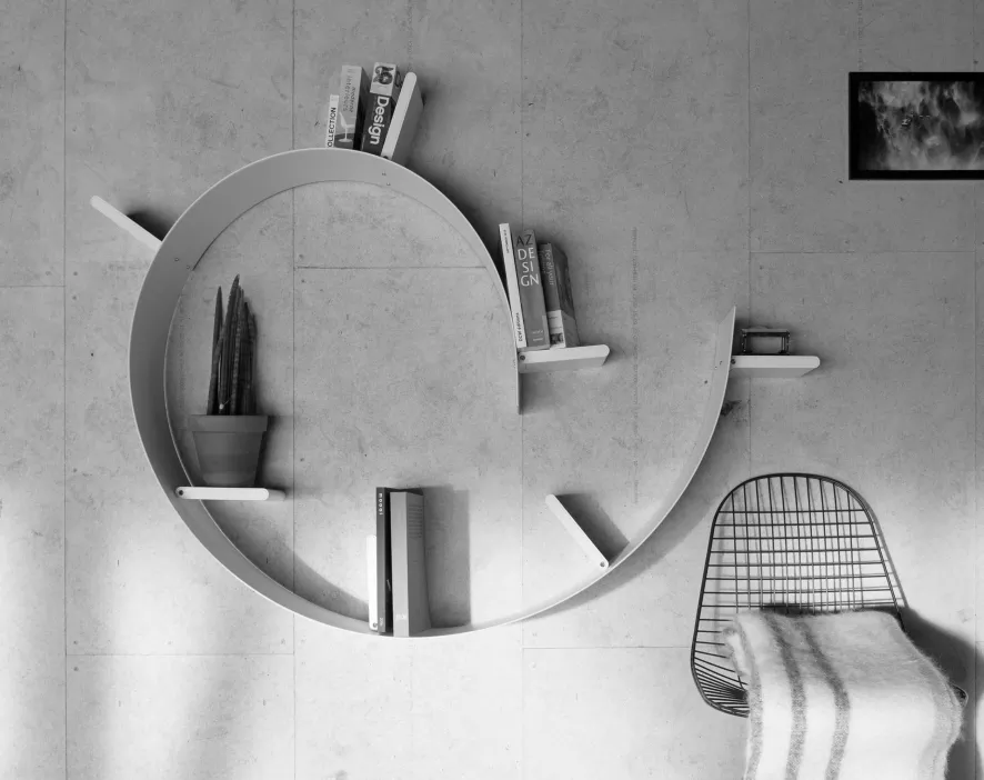 Kartell Bookworm Wandplank 7 Boeksteunen Aluminium 7 Kartell Bookworm Wandplank 7 Boeksteunen Aluminium - Afbeelding 5