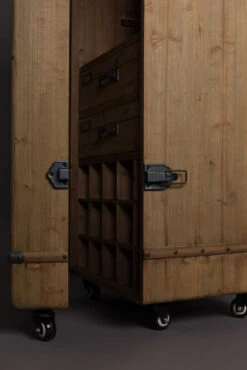 Dutchbone Lico Wijnkast 17 Dutchbone Lico Wijnkast -Flinders x886x886 lico wijnrek3.jpg.pagespeed.ic .NukBkxsB7X