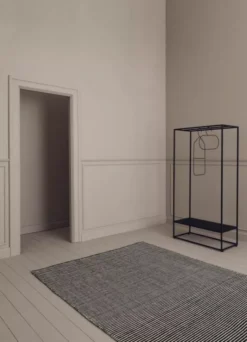 Linie Design Ajo Vloerkleed 140x200 Zilver 7 Linie Design Ajo Vloerkleed 140x200 Zilver -Flinders x886x886 linie design ajo vloerkleed 140x2004.jpg.pagespeed.ic .CbExhV6 oX