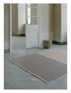 Linie Design Future Seeds Vloerkleed 170x240 Graniet -Flinders x886x886 linie design future seeds vloerkleed 140x2003.jpg.pagespeed.ic .0dP7XghyqY 1