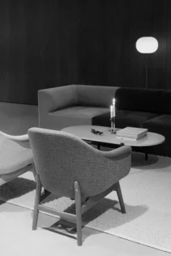 Audo Copenhagen Duca Kandelaar Olijfgroen -Flinders x886x886 menu jwda vloerlamp3.jpg.pagespeed.ic .7rfPM92uCr