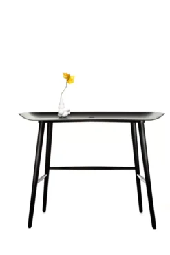 Moooi Woood Bureau Zwart -Flinders x886x886 moooi woood tafel sfeer.jpg.pagespeed.ic .q5dhB11Grc