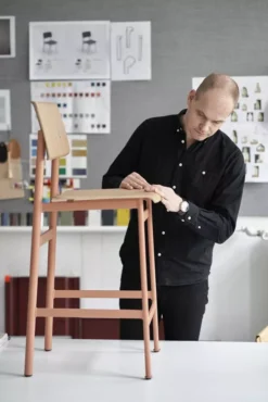 Muuto Loft Barkruk 75cm Dusty Green/eiken -Flinders x886x886 muuto loft barkruk 65cm18.jpg.pagespeed.ic .eUVhc2MaXv