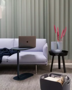 Muuto Relate Bijzettafel 60.5 Off-White -Flinders x886x886 muuto relate bijzettafel16.jpg.pagespeed.ic .yTGilOMB5B