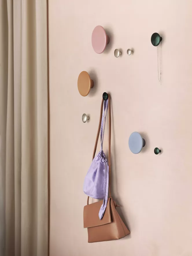 Muuto The Dots Haak Ø9 Bruin Groen 21 Muuto The Dots Haak Ø9 Bruin Groen - Afbeelding 19