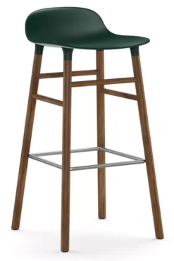 Normann Copenhagen Form Barstool Barkruk 75cm Met Walnoten Onderstel Groen
