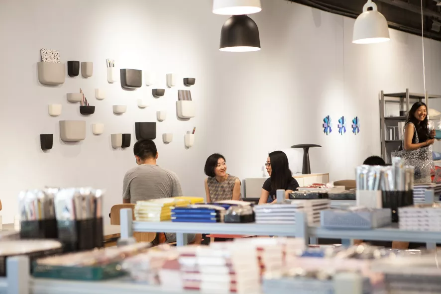 Normann Copenhagen Pocket Organizer 3 Wandplank Lichtgrijs 8 Normann Copenhagen Pocket Organizer 3 Wandplank Lichtgrijs - Afbeelding 6