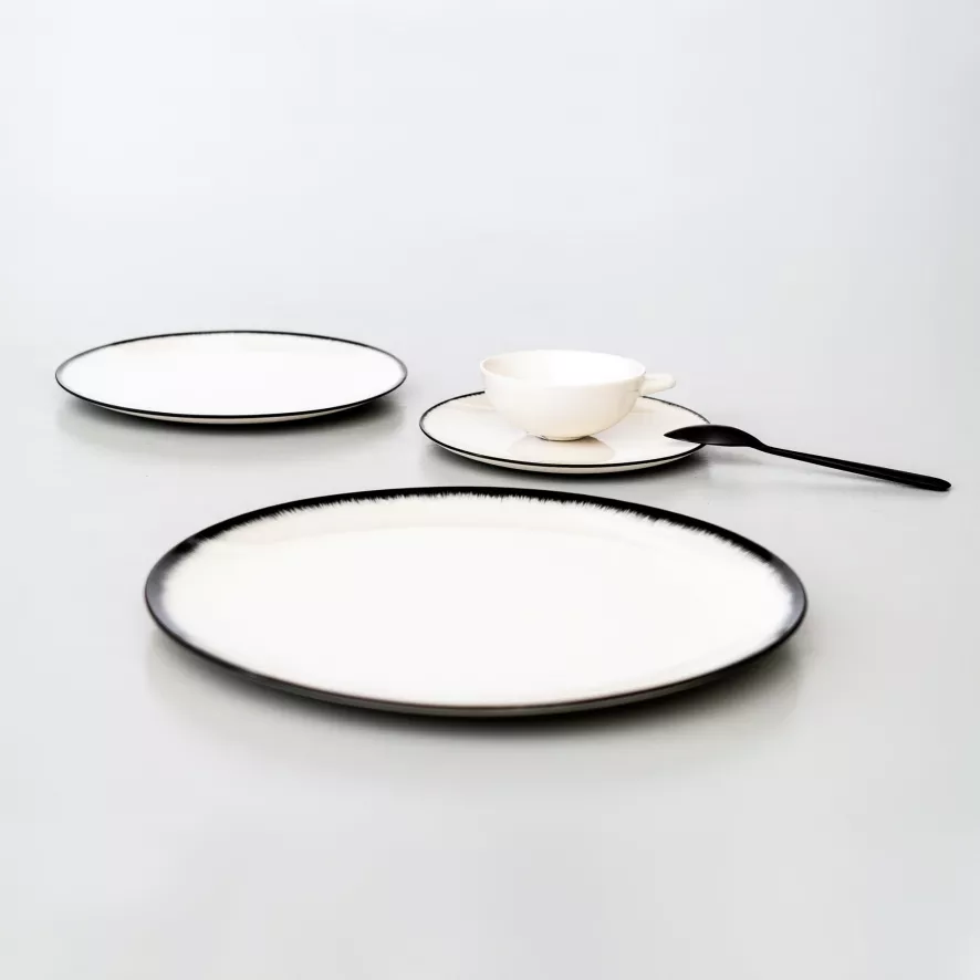 Serax Dé Tableware By Ann Demeulemeester Dinerbord Ø24 White/black 6 6 Serax Dé Tableware By Ann Demeulemeester Dinerbord Ø24 White/black 6 - Afbeelding 4