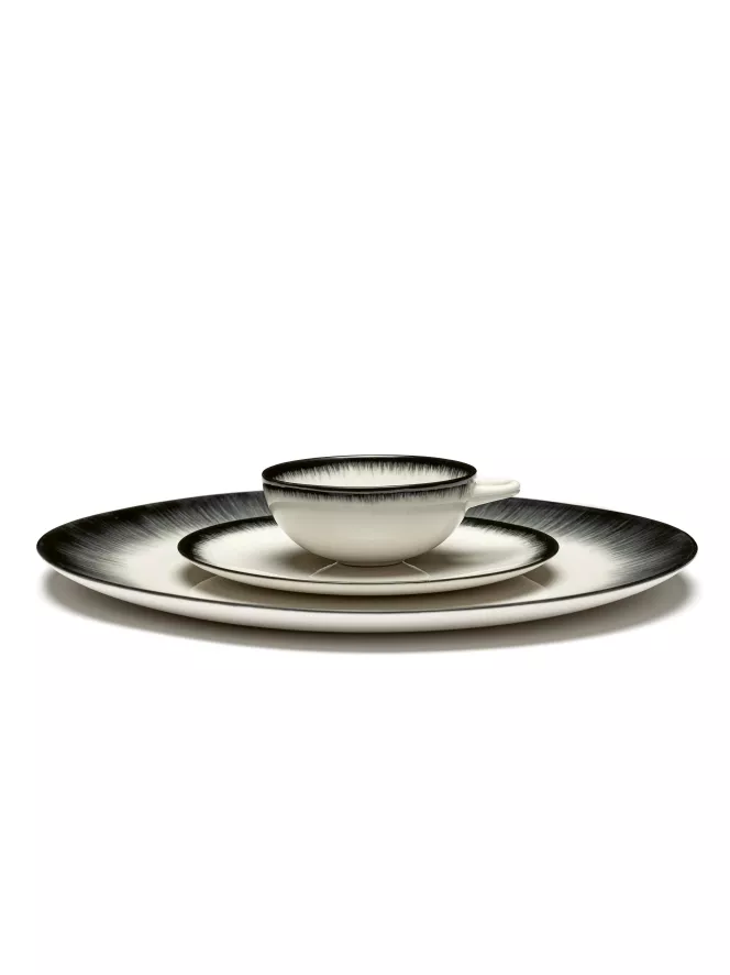 Serax Dé Tableware By Ann Demeulemeester Dinerbord Ø24 White/black 6 11 Serax Dé Tableware By Ann Demeulemeester Dinerbord Ø24 White/black 6 - Afbeelding 9