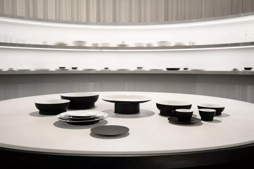 Serax Ra Tableware By Ann Demeulemeester Schaal Ø33 Green 5 Serax Ra Tableware By Ann Demeulemeester Schaal Ø33 Green - Afbeelding 3