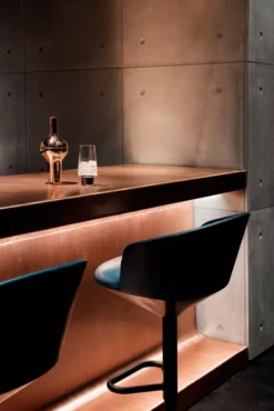 Tom Dixon Tank Low Ball Glas Set Van 2 Koper -Flinders x886x886 tom dixon tank low ball glas set van 26.jpg.pagespeed.ic .1 emWMhhHX