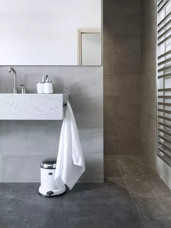 VIPP Vipp7 Tandenborstelbeker Beige 8 VIPP Vipp7 Tandenborstelbeker Beige - Afbeelding 6