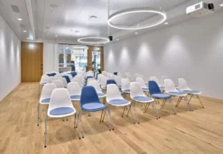 Vitra Eames DSS Stapelbare Stoel, Ijsgrijs 10 Vitra Eames DSS Stapelbare Stoel, Ijsgrijs -Flinders x886x886 vitra eames dss stapelbare stoel28.jpg.pagespeed.ic .QxRrgM9veV