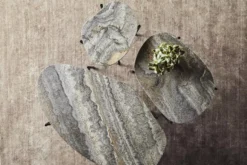 Woud La Terra Salontafel Grey Melange Travertine -Flinders x886x886 woud la terra bijzettafel medium4.jpg.pagespeed.ic .HelqkppBFu